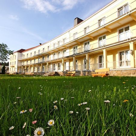 Akzent Hotel Am Burgholz Tabarz Extérieur photo